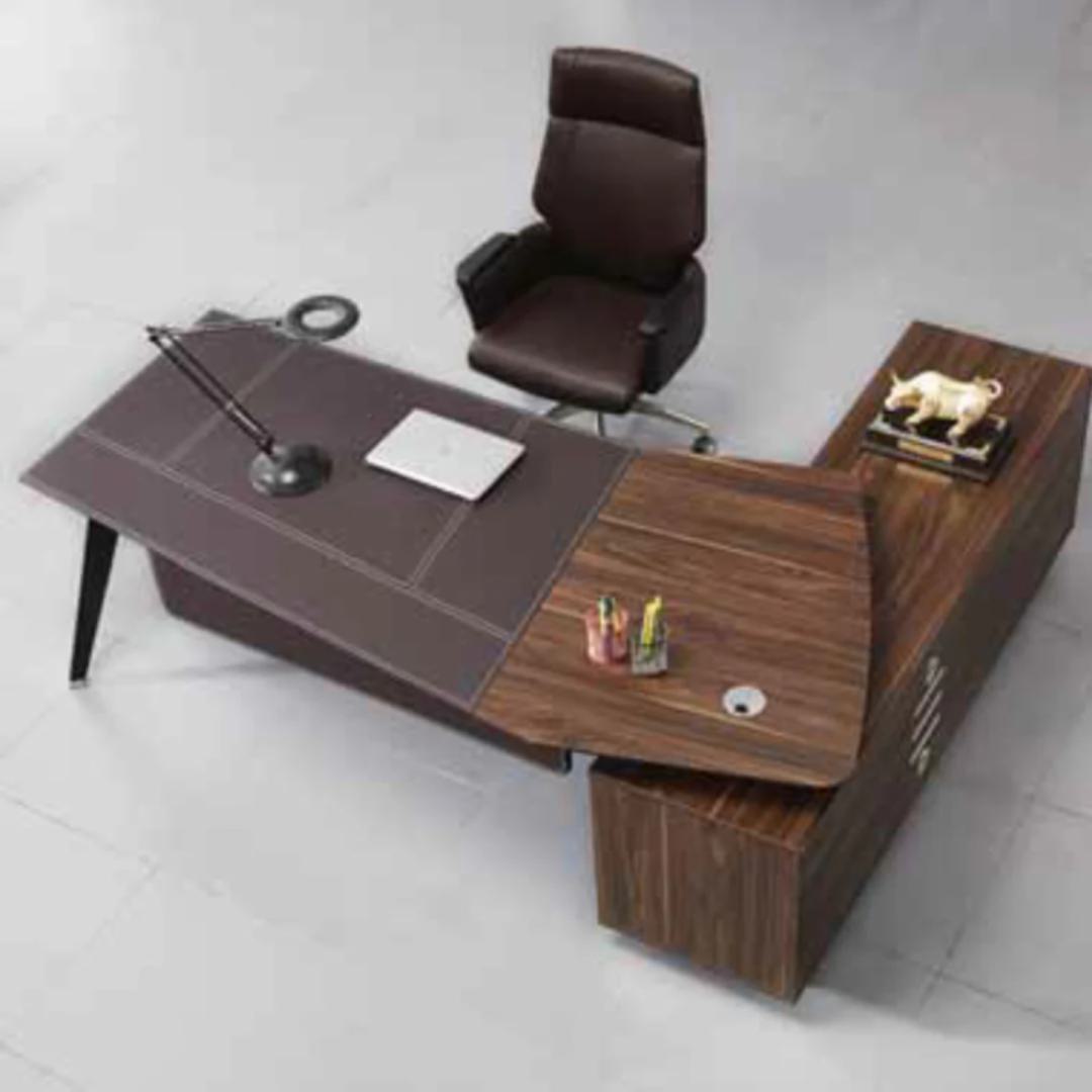 Vegas Boss Tables