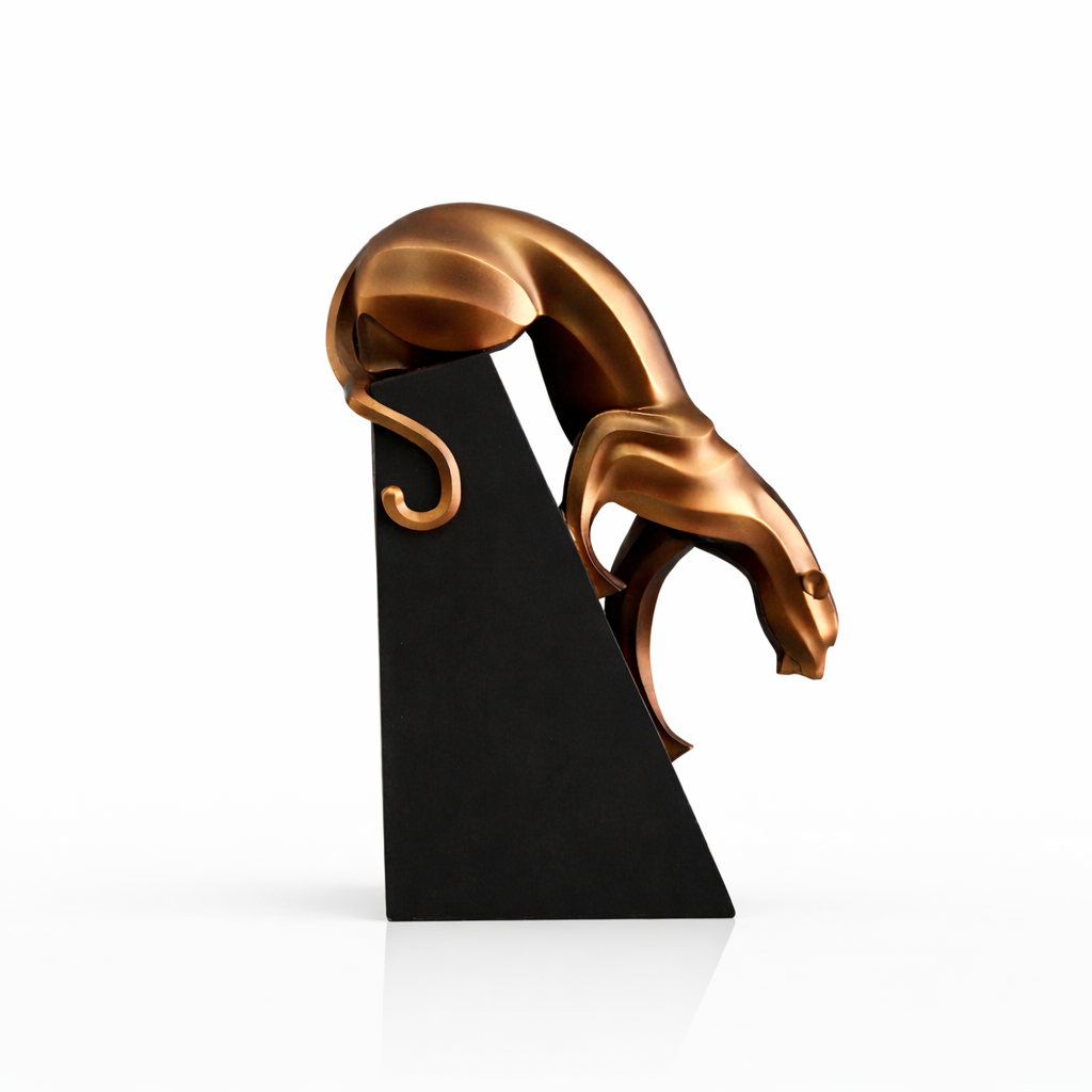Gold Cheetah Showpiece 2